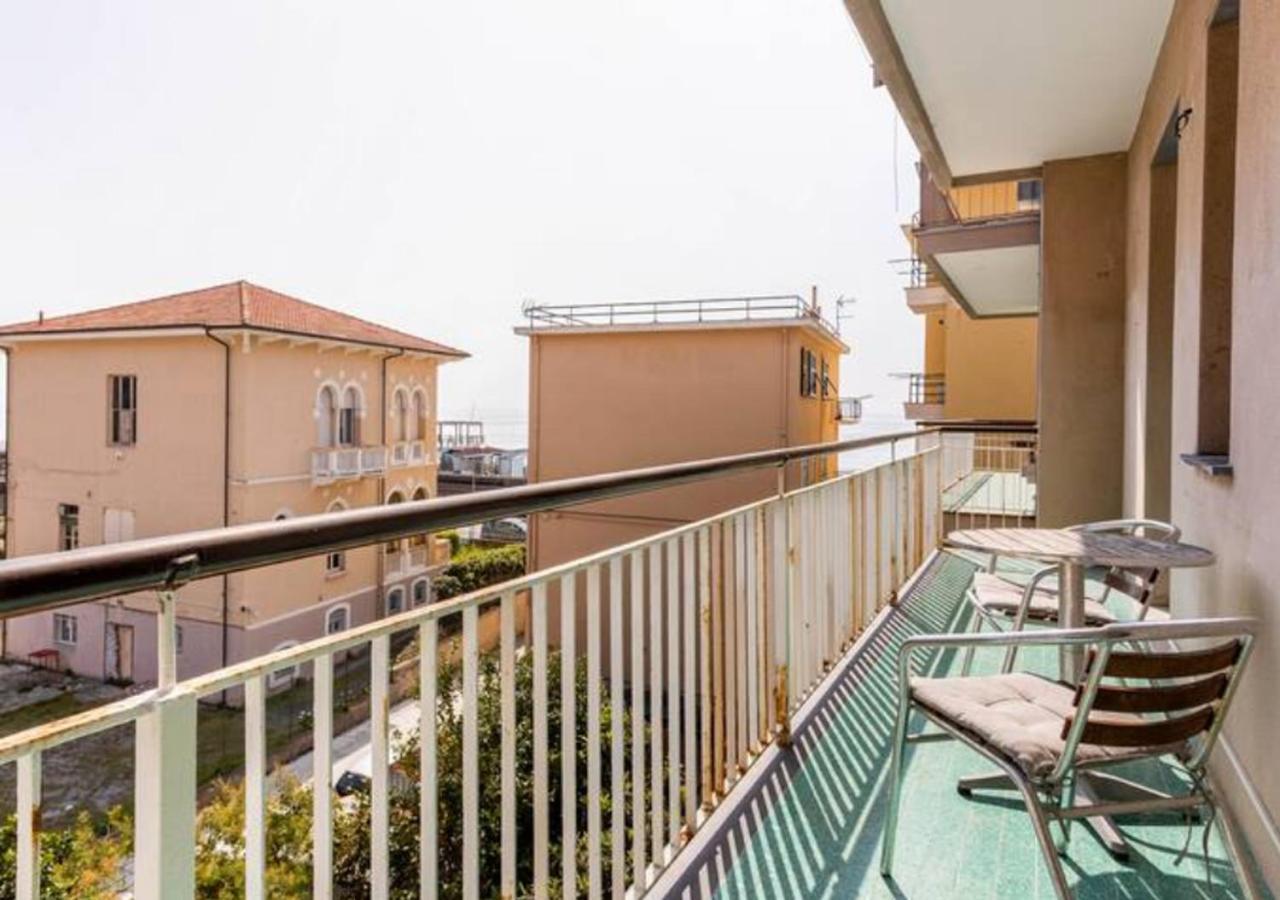 Apartamento Aria Di Mare Lavagna Exterior foto